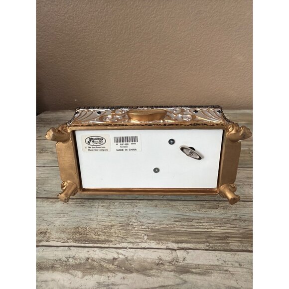 San Francisco Music Box Co Ltd Ed Royal Crest Carousel Horse Plays Polonaise - Picture 5 of 17